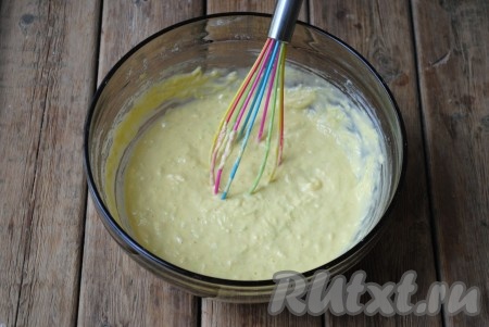 Еще раз перемешать, чтобы мука полностью разошлась и не было комочков. 