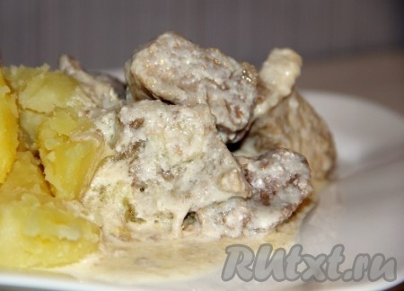 Мясо в сливках в духовке