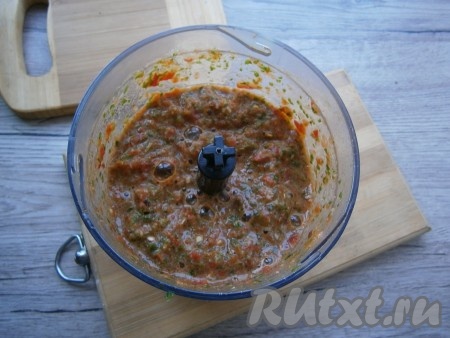 Далее все измельчить снова до состояния кашицы.
