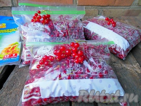 Я стараюсь слишком плотно не набивать пакетики (как на фото), стараясь выпустить из пакетов лишний воздух.
