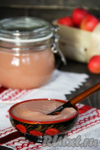 Рецепт яблочного пюре "Неженка" со сгущенкой на зиму