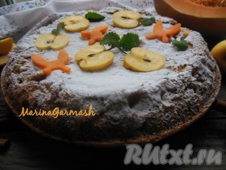 Шарлотка с яблоками и тыквой