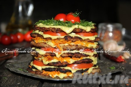 Мясной закусочный торт