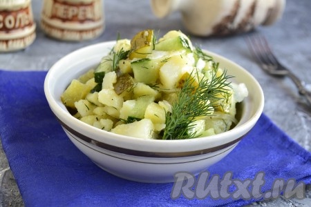 Картофельный салат с солеными огурцами