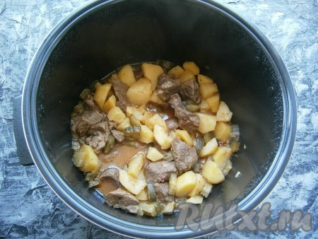 Продолжать тушение блюда до окончания программы.
