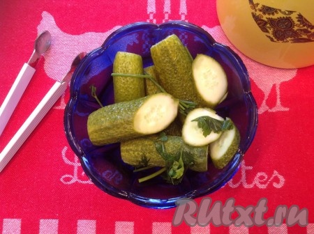 Малосольные огурчики с острым перцем