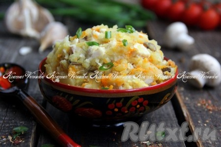 Картошка с курицей и шампиньонами