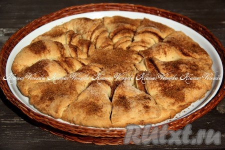 Пирог с корицей и сахаром