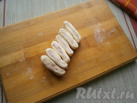 Нарезать прямоугольник на 6 частей, поставить их на ребро плотно друг к другу.
