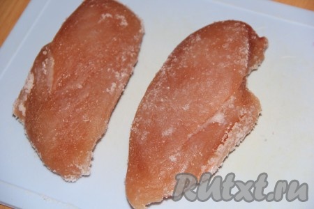 Готовое мясо достать из соли.