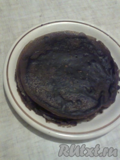 Выпекаем 10 блинов на сковороде диаметром 16 см.