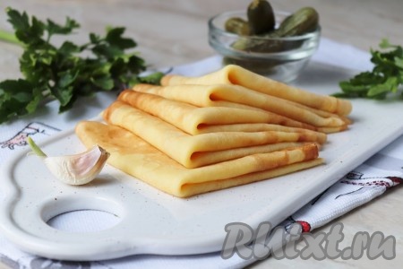 Блины на огуречном рассоле 