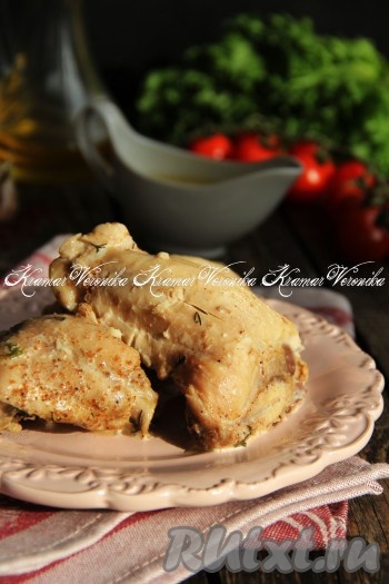 Куриные бедра, тушёные в мультиварке