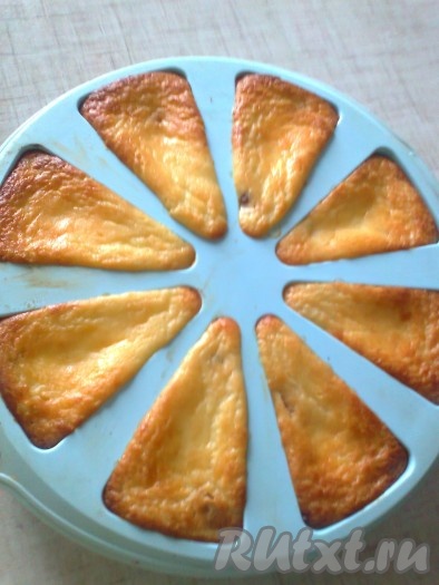 Выпекать в разогретой до 180 градусов&nbsp;духовке около 30-40 минут (до золотистости). Ориентируйтесь по вашей духовке.
