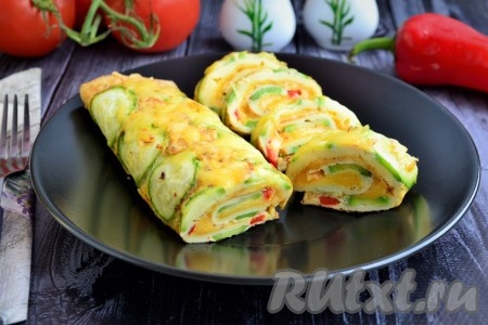 Рулет из кабачков с сыром в духовке 