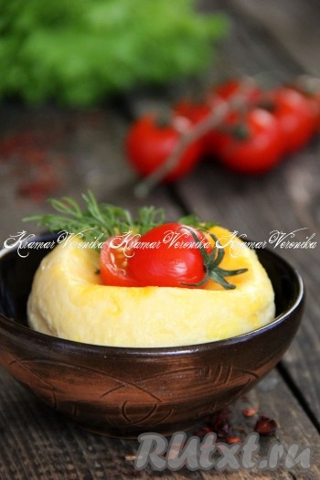 Омлет, приготовленный в банке на водяной бане, получается пышным, очень вкусным, пористым. Это блюдо с удовольствием будут кушать и детки, и взрослые!