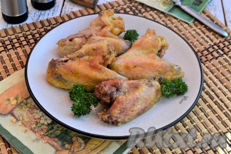 Куриные крылышки в майонезе в духовке