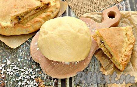 Попробуйте это тесто на желтках, пироги из него просто потрясающие. Приятных вам хлопот на кухне!
