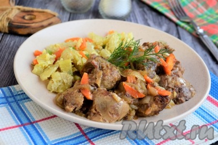 Куриная печень в горшочке в духовке
