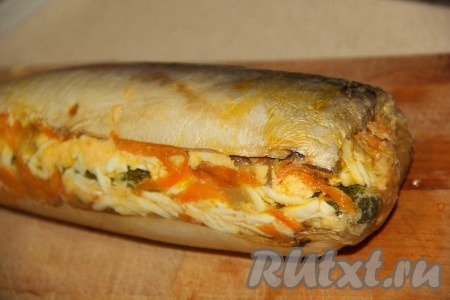 По прошествии времени освободить скумбрию от плёнки.
