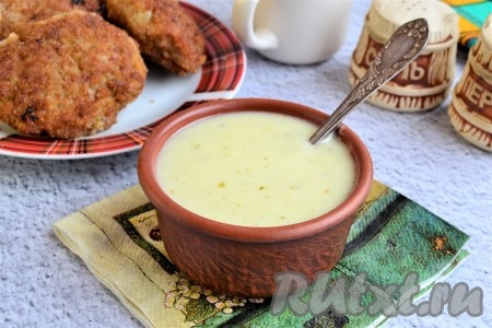 Подлива для котлет со сметаной и мукой