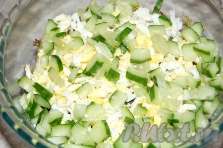 Слой огурцов.