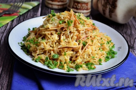 Вермишель, жареная с рисом