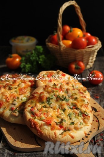 Лепёшки с курицей и овощами