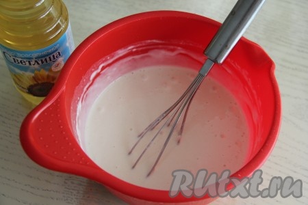 Тесто для приготовления блинов получится не густым и однородным.