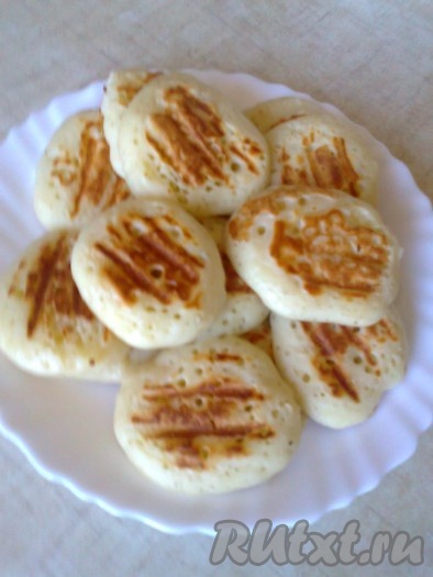 Оладьи просто тают во рту, "улетают", как семечки.