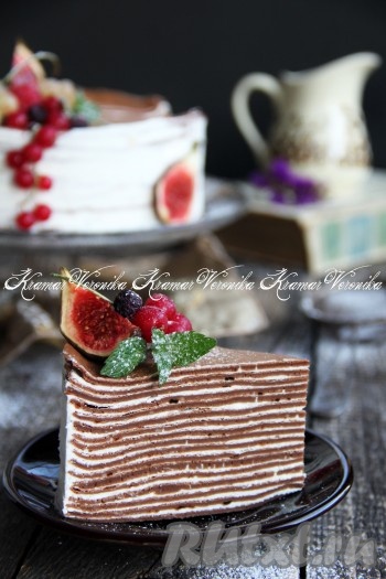 А какой разрез у этого тортика, он просто завораживает!