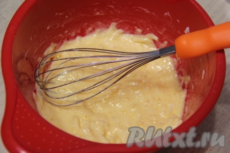 Сырная масса получится однородной, не густой.