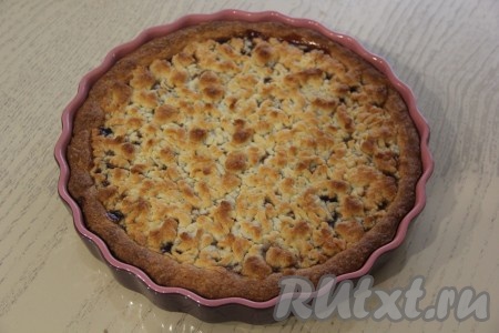 Готовый пирог полностью остудить, я оставляю его на ночь при комнатной температуре.
