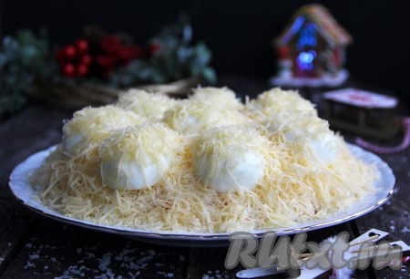 Салат "Снежные сугробы" с курицей 