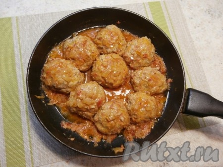 По истечении времени тефтели будут полностью готовы.