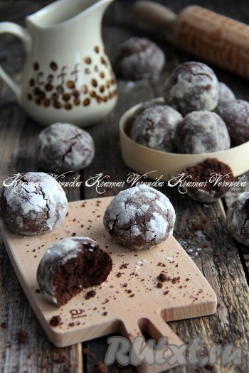 Испеките шоколадные пряники с аппетитными трещинками по этому рецепту, ведь они таки вкусные!