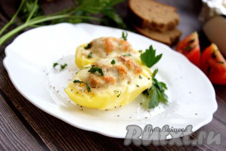 Картофельные лодочки с фаршем и сыром в духовке