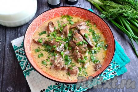 Куриная печень, тушёная в молоке