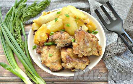 Курица с картошкой в фольге в духовке