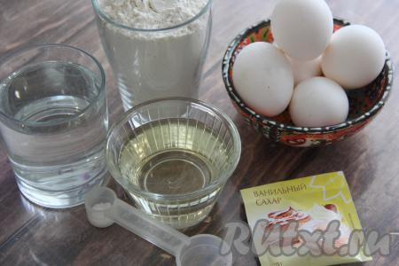 Вот такие продукты потребуются для приготовления заварного теста.