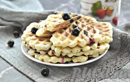 Венские вафли с ягодами