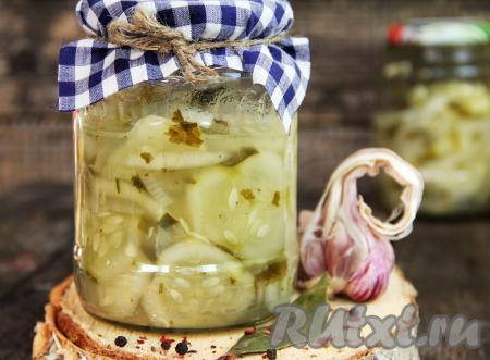 Салат из переросших огурцов с луком на зиму