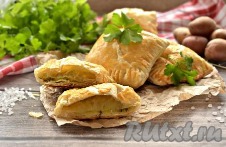 Слойки с картошкой