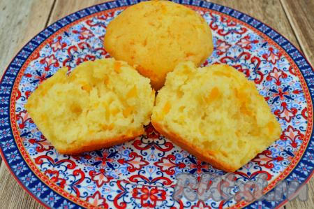 Вот как выглядят эти маффины с мандаринами в разломе. Отличная выпечка к чаю, попробуйте!
