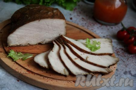 Пастрома из грудки индейки в духовке
