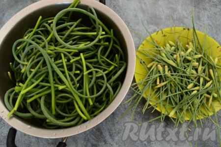 У стрелок удалить кончики. Удобно это делать кулинарными ножницами.