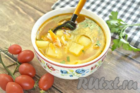 Куриный суп с рисом и овощами