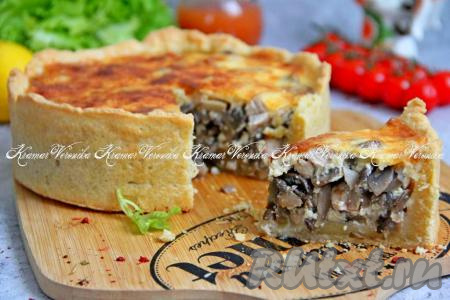 Киш с курицей и шампиньонами