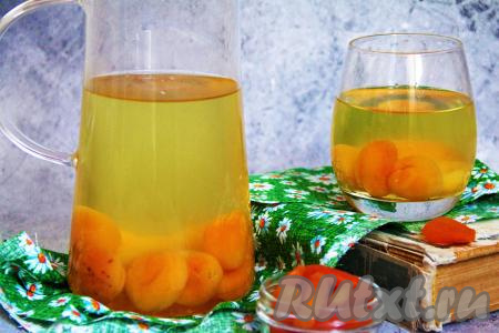 Компот из кураги в мультиварке