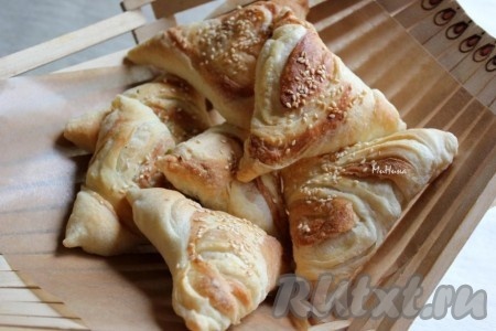 Самса из готового слоёного теста с курицей